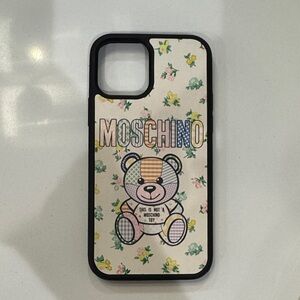 Moschino IPHONE 12 Pro case